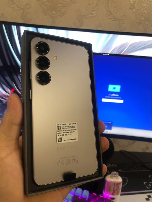 Samsung Galaxy S25 256GB