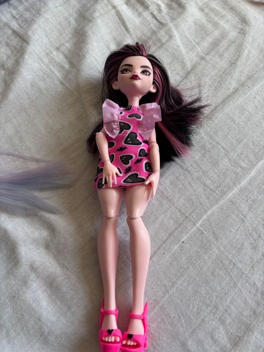 Monster high кукли Abbey и Draculaura