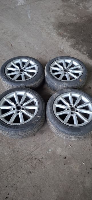Оригинални джанти с гуми Audi A6 C6 4F 18 цола 8Jx18 H2 ET36 4F0601025NN 5x112