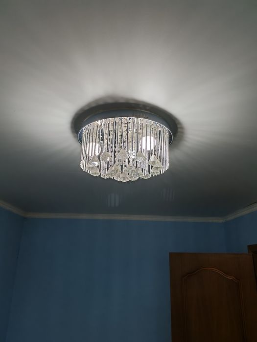 Люстра с пультом