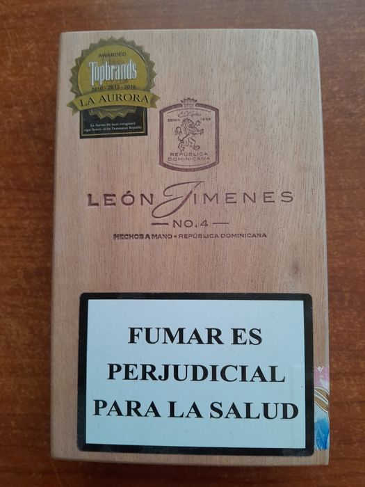 Продам коробку для хранения сигар