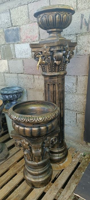 Cișmele și ghivece de grădină din ciment aditivat