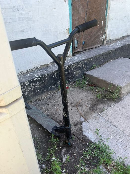 Продам самокат срочно