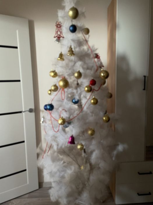 Продам елку,елка 2 метра,