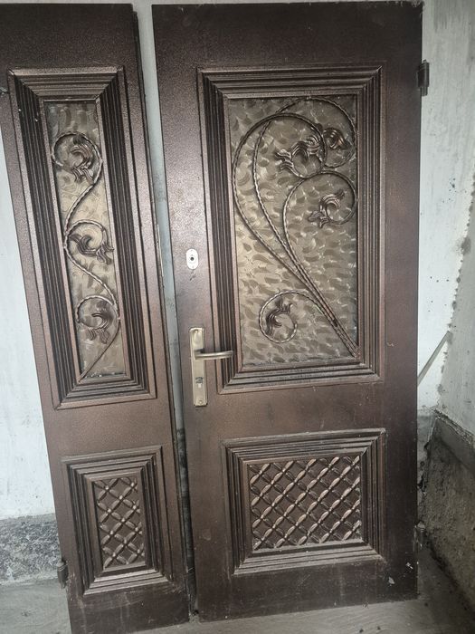 Металл есік сатылады