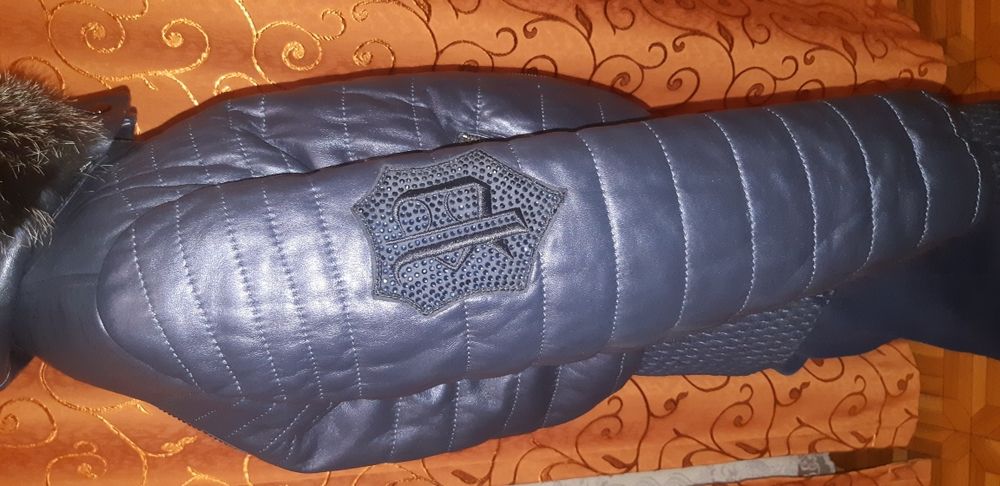 Модная курточка для девочки 11-12 лет.