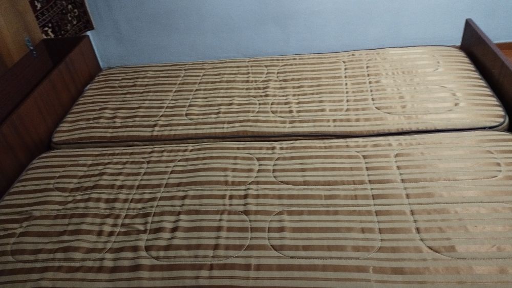 Кровать двуспальная