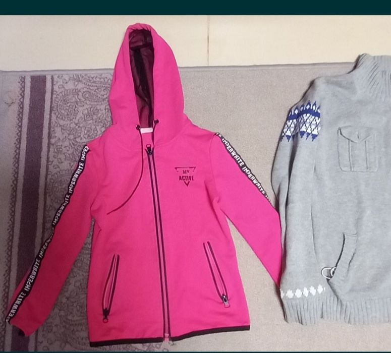 Lot bluze copii 8 aniq