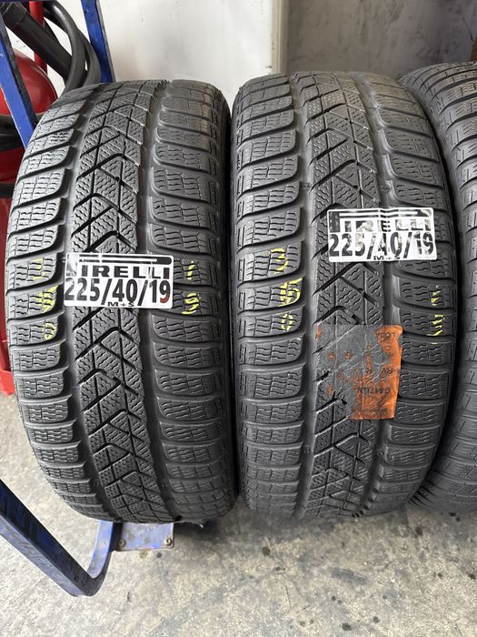225/40/19 Pirelli M+S