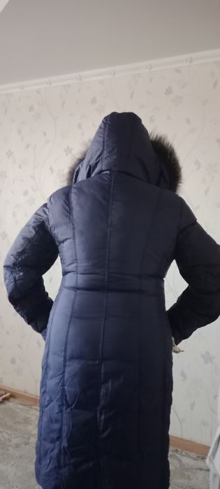 Продам зимний пуховик