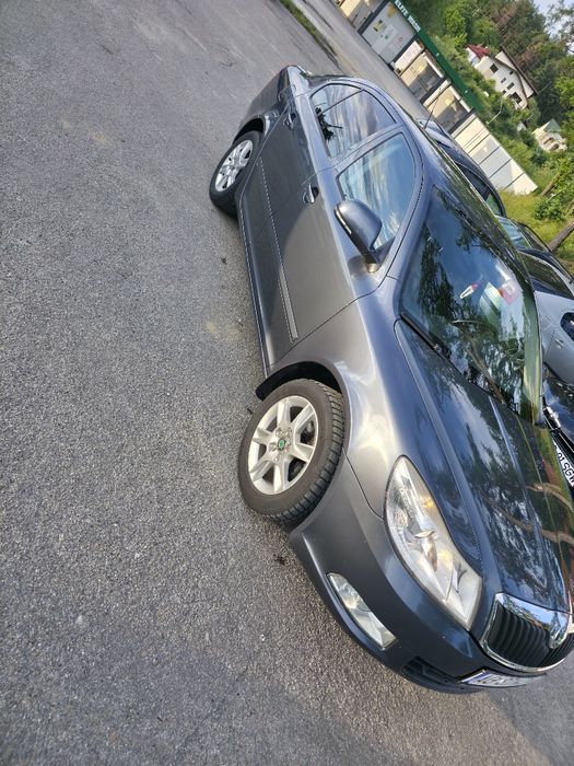 SKODA Octavia 2011 — imagine 3