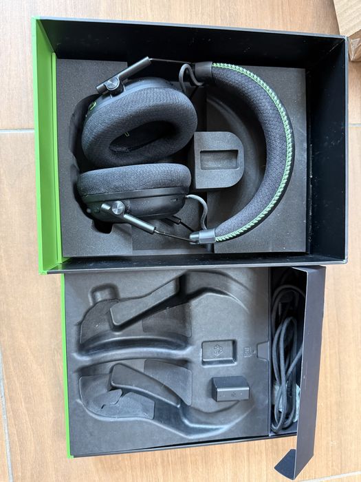 Razer BlackShark V3 Pro Wireless ANC Esports Headset (Xbox Edition)