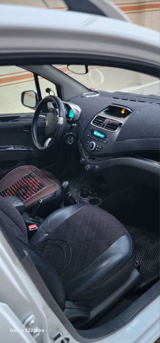 Спарк 2 позиция метан гази бор, 166000 пробег