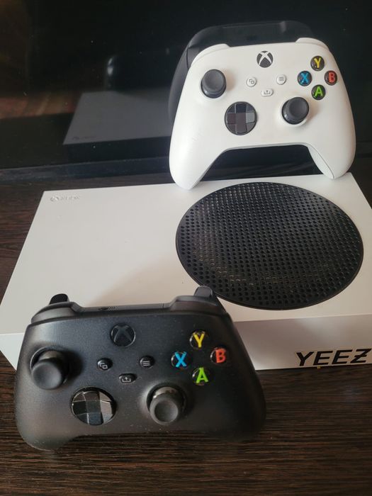 Продам Xbox series S