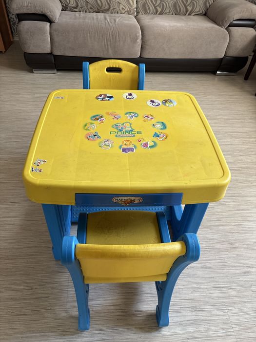 Столик со стульями Haenim Toy