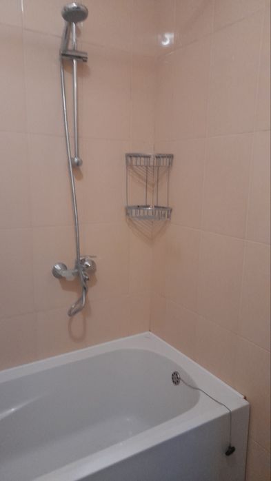 Продава се Двустаен апартамент в Пловдив, Тракия - 75 кв.м за 3 €/кв.м - Снимка #15