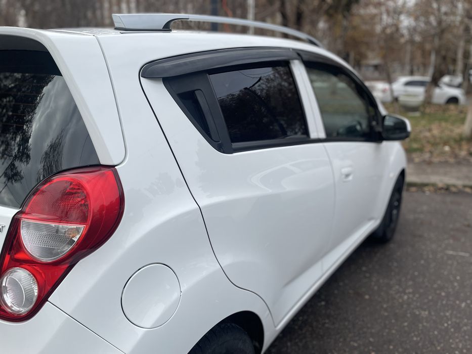 Продам Spark (3 euro) автомат.