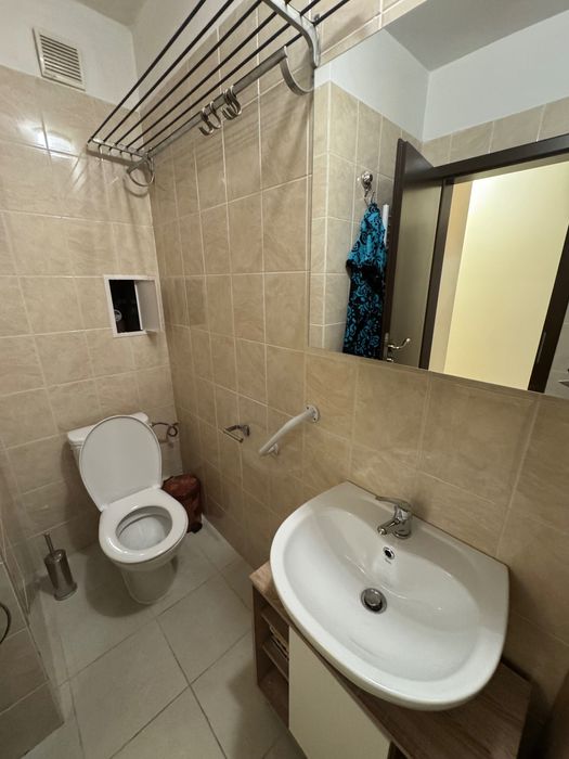 Дава се под наем Тристаен апартамент в София, Хладилника - 100 кв.м за 947.58 € - Снимка #9