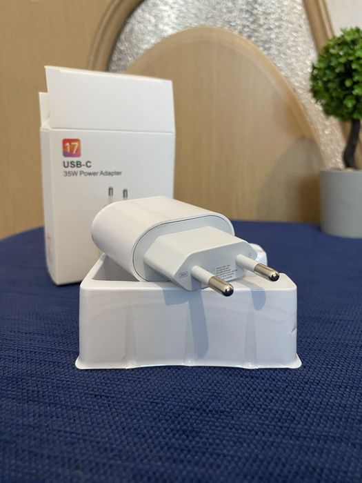 Încărcător USB-C 35W Power Adapter alb – pentru iPhone 17 (NOU)