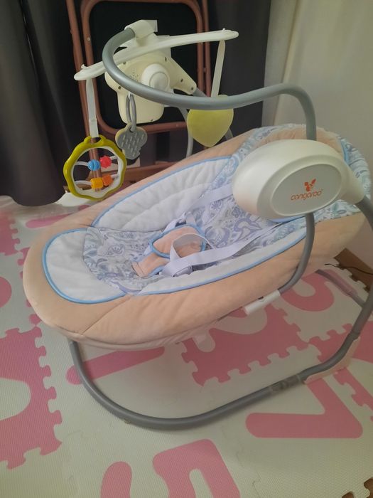 Електрически шезлонг-люлка Cangaroo