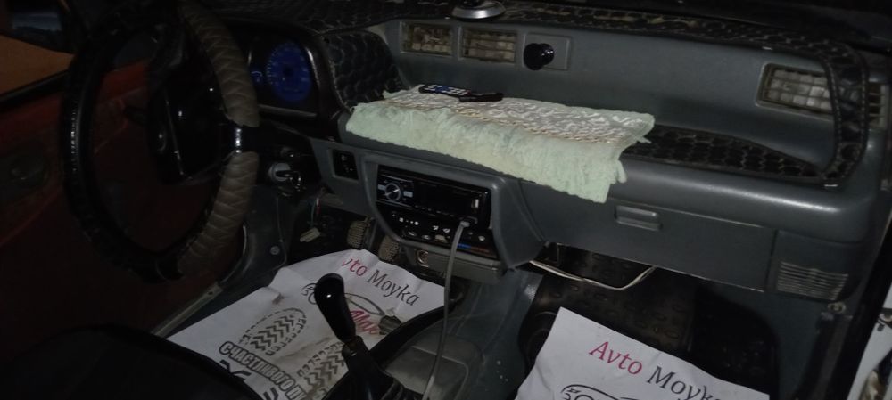 sotiladi sotiladi xolati yaxshi kamchiligi yoq
 mator karopka zor y