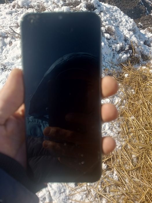 Techno Spark 6 sotiladi holati yaxshi