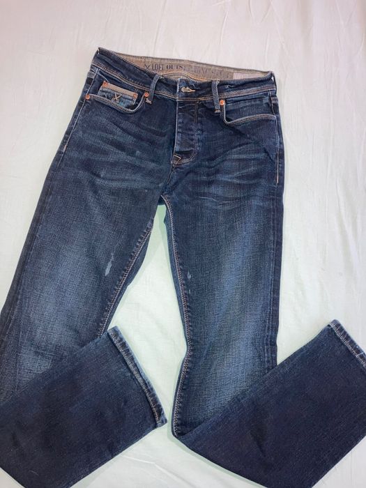 Нови мъжки дънки