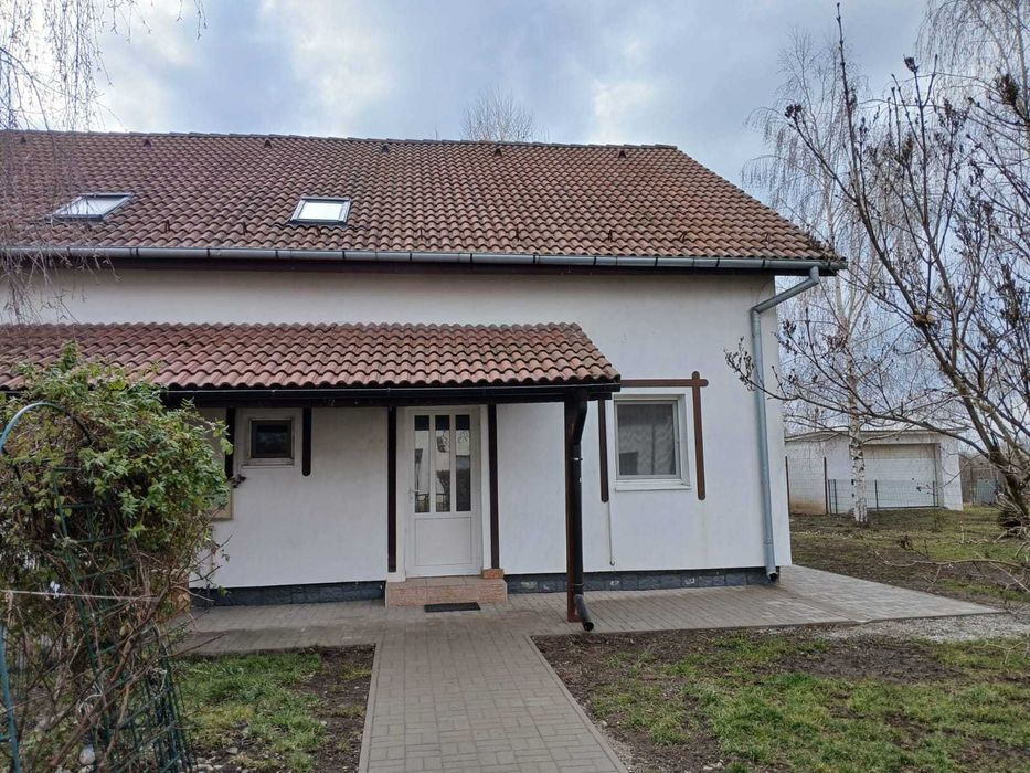 Casa de inchiriat in Fagaras, 140 mp