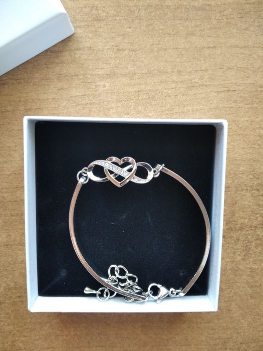 Гривна Lovilion, нова