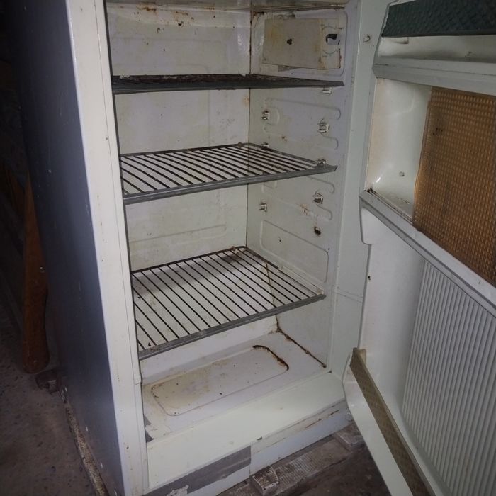 Eski lekin ishlaydigan xolodelniklar