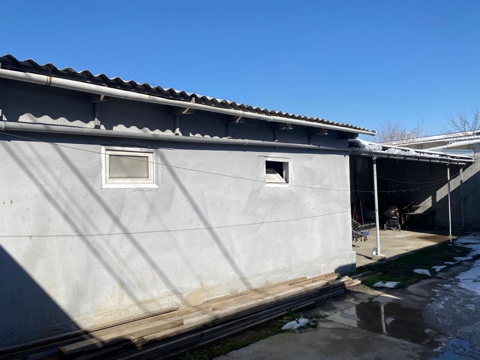 Продается дом под бизнес