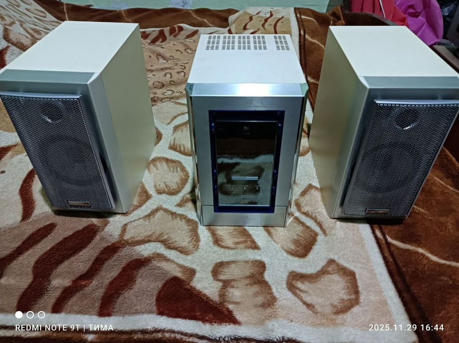 Музыкальный центр JVC Япония