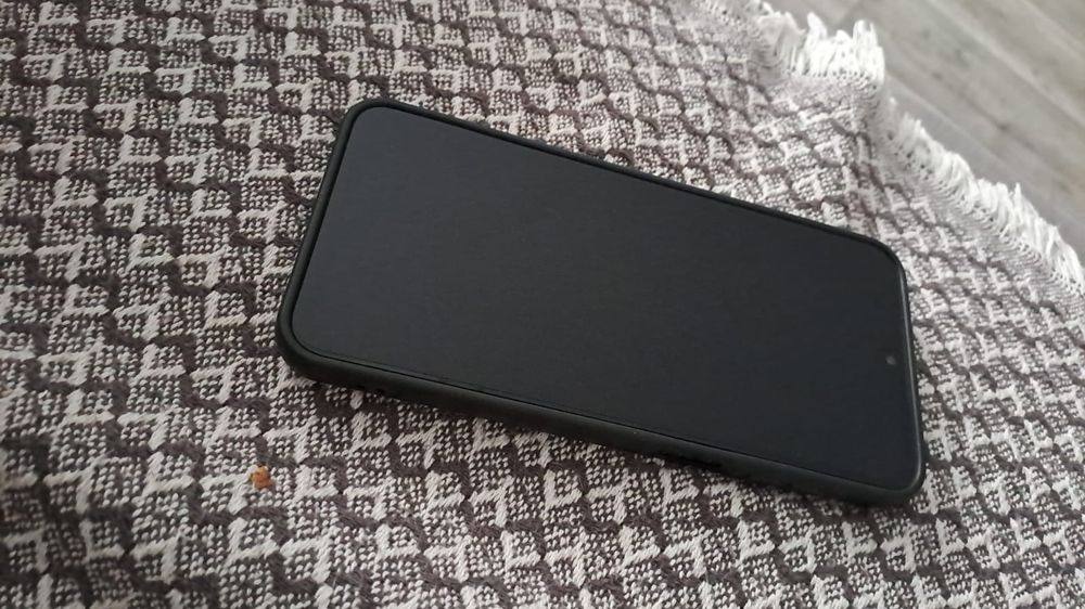 Продам самсунг а 16 память 8/256гб