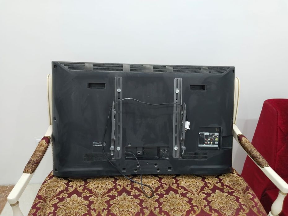 Телевизор Sony диагональ 40’’ (102 см)