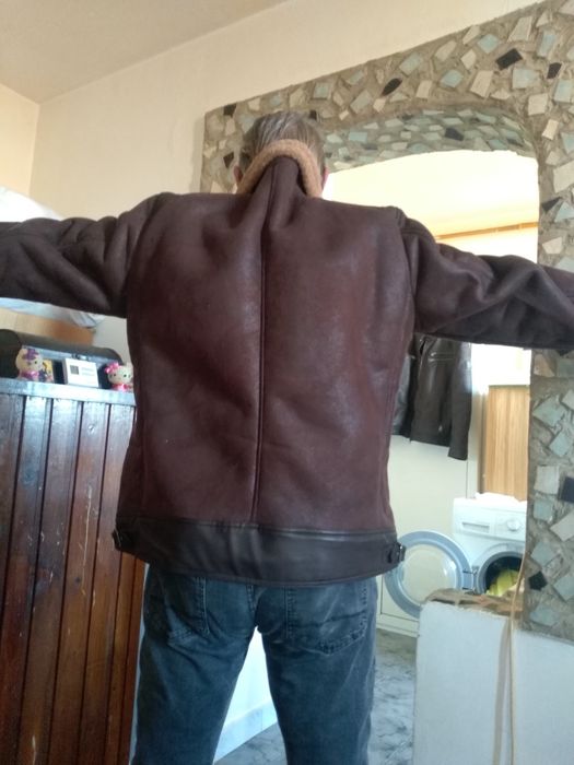 Vând cojoc bărbătesc nou