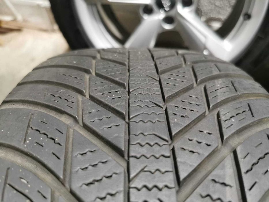 Jante Originale Audi A6 A4 A5 .R 18 .cu anvelope de iarna