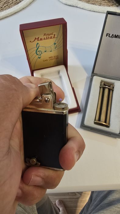 Brichete de colectie