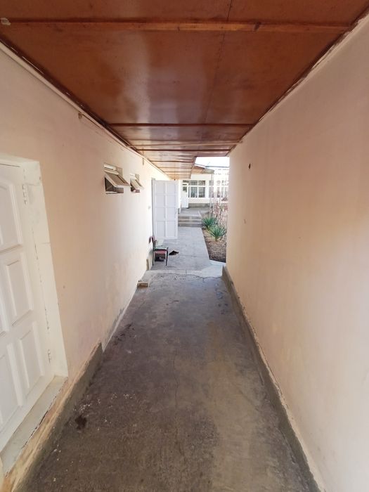 Уй сотилади. Продаётся дом.