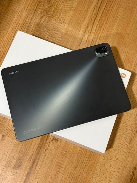 Продавам таблет Xaomi Pad 5
