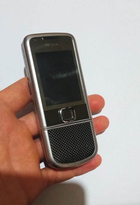 Nokia 8800-Carbon Arte