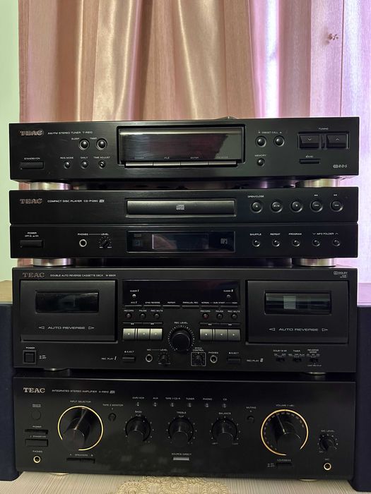 Linie audio TEAC,cu boxe si telecomanda