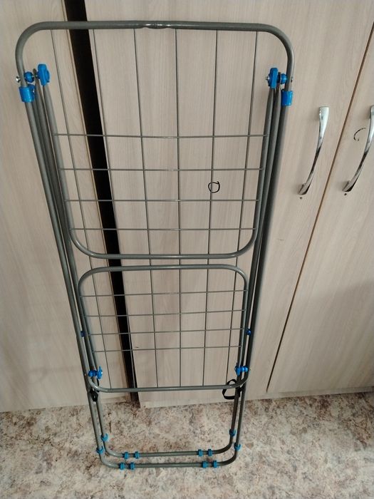 Сушилка Stella P1070, пластик, алюминий, продам за 5000тг