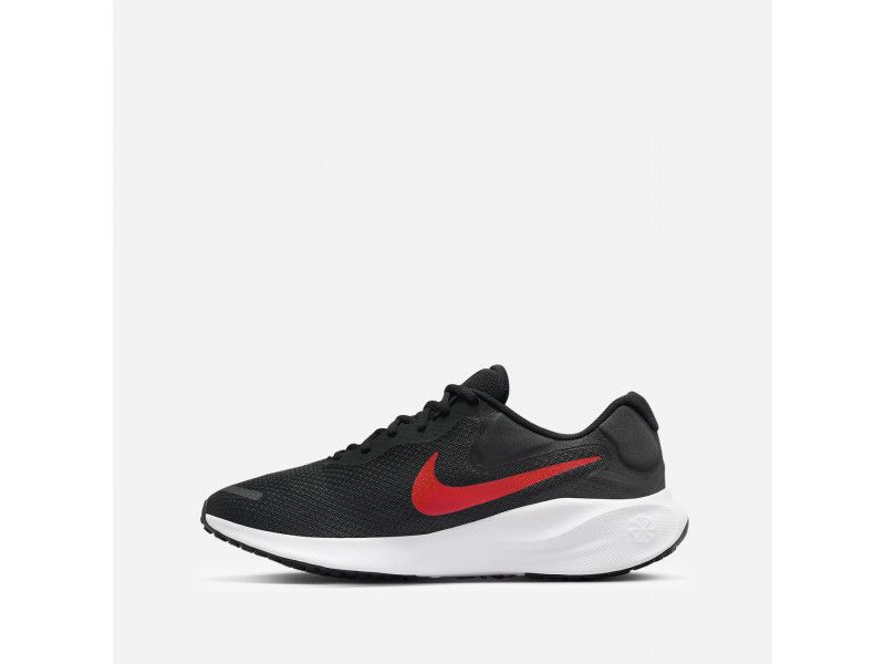 Nike Revolution 7  размери - 42.5