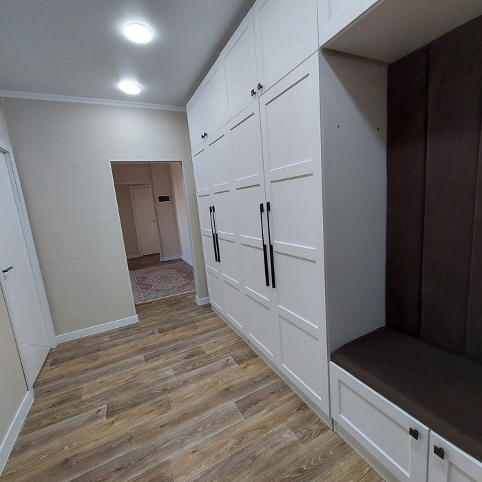 Продам квартиру 4 комнатную