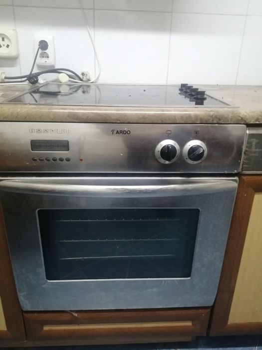 Варочная поверхность и духовка Ardo