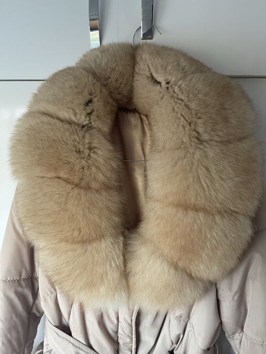 Луксозно зимно яке с ест косъм