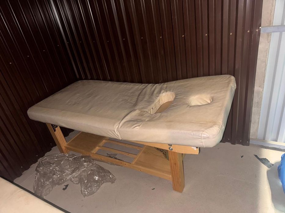 Срочно продам! Массажная кушетка