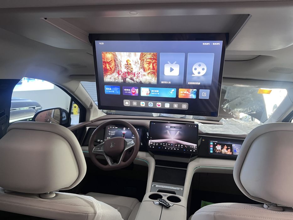 BYD XIA DM-I 180km
