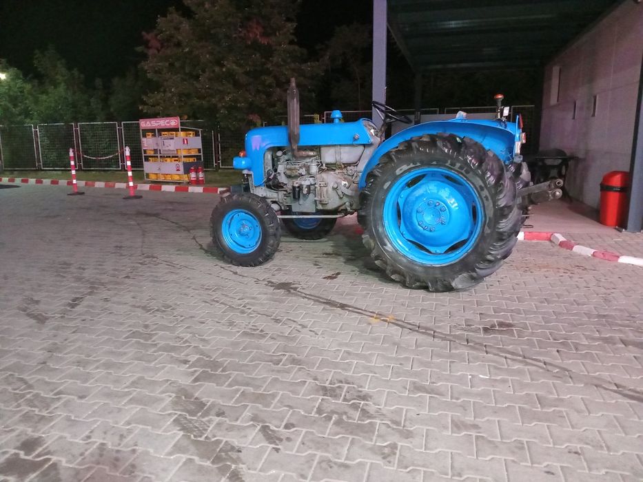De vânzare tractor