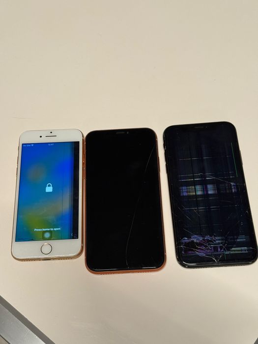 iPhone XR/8 pentru piese